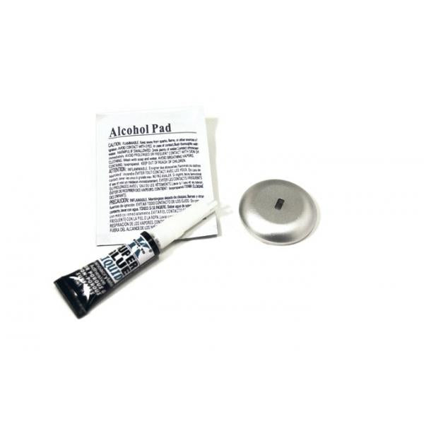 Thermal paste tube, alcohol pad, and metal lid for CPU cooler installation