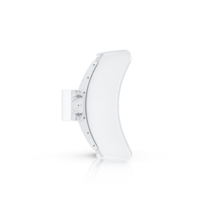 Ubiquiti - LTU-XR-EU - 5 GHz LTU client that establishes extremely long-distance wireless links with an LTU Rocket serving as its base station, 5 GHz, 30+ km link range, 900+ Mbps throughput, Dedicate [LTU-XR-EU]