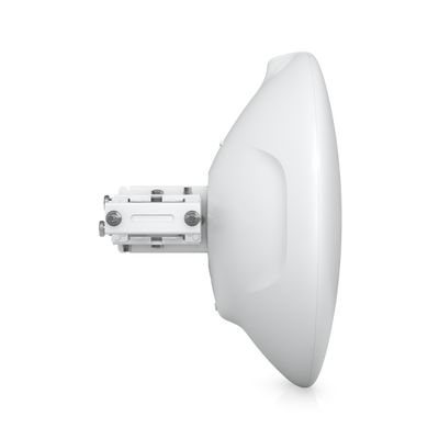 Ubiquiti - Wave-LR-EU - 60 GHz PtMP station, Max. total throughput: 2 Gbps (1.5 Gbps duplex), 5 GHz weatherproof backup radio (Max. throughput: 800 Mbps), (1) GbE RJ45 port, Integrated GPS & Bluetooth [Wave-LR-EU]
