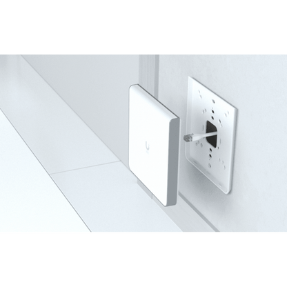 Ubiquiti - U6-Enterprise-IW - Wall-Plate Tri-Band Wi-Fi 6E Access Point, 1x Data-in: GbE RJ45 port, 4x Data-out: GbE RJ45 ports, 573.5 Mbps at 2.4GHz (2x2) + 4800 Mbps at 5GHz (4x4) + 4800 Mbps at 6GH [U6-Enterprise-IW]