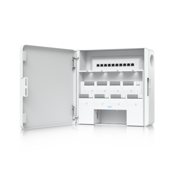 Ubiquiti - EAH-8 - UniFi Enterprise-grade access hub with entry and exit control up to eight doors and battery backup support, (8) Lock terminals (12V or Dry), (8+8) Inputs for request-to-exit devices [EAH-8-EU]