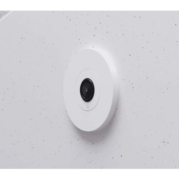 Ubiquiti - UVC-AI-Theta-ProLens110 - UniFi Wide-angle lens with enhanced low-light performance and dynamic range that connects to an AI Theta Hub, 4K (8MP) video resolution, 110.4 horizontal field of [UVC-AI-Theta-ProLens110]