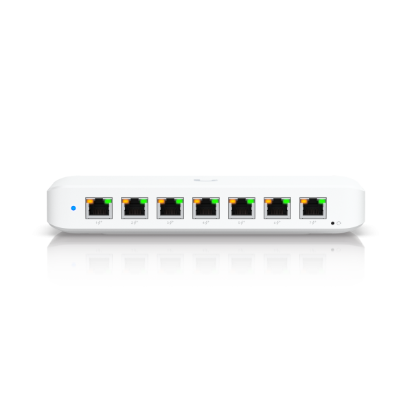 Ubiquiti - USW-Ultra - UniFi 8 Port Layer 2 switch with 7 GbE PoE+ output ports, 1 GbE PoE++ input port for power [USW-Ultra]