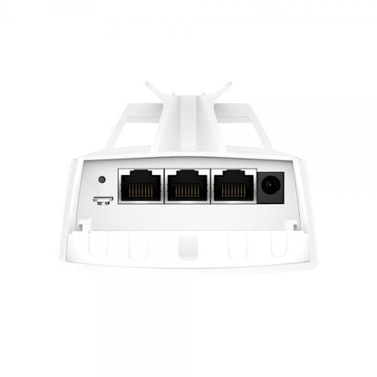 TP-Link - EAP215-Bridge KIT - 5GHz AC867 Long-range Indoor/Outdoor Access Point, 3 Gigabit RJ45 Port, 867 Mbps at 5 GHz, 12V DC / 24V Passive PoE. [EAP215-BridgeKIT]