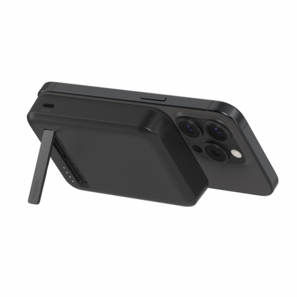 Belkin BoostCharge Pro 8000 mAh Carica wireless Nero [BPD007BTBK]