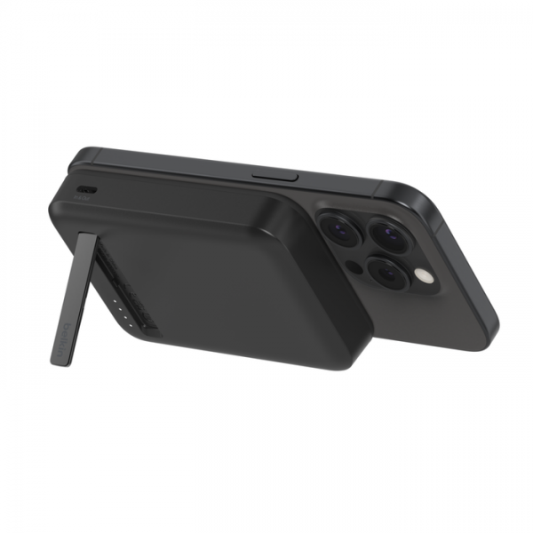 Belkin BoostCharge Pro 8000 mAh Carica wireless Nero [BPD007BTBK]