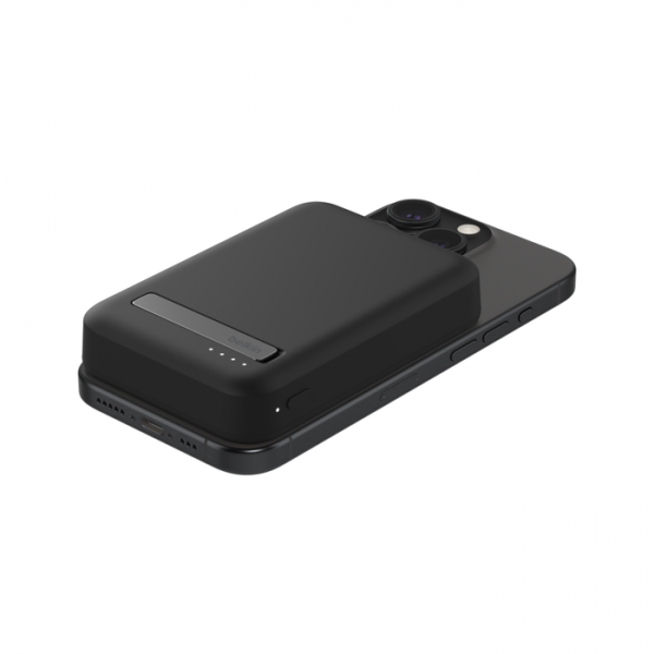 Belkin BoostCharge Pro 8000 mAh Carica wireless Nero [BPD007BTBK]