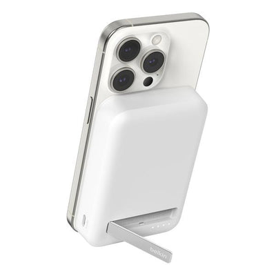 Belkin BoostCharge Pro Carica wireless Bianco [BPD008BTWH]