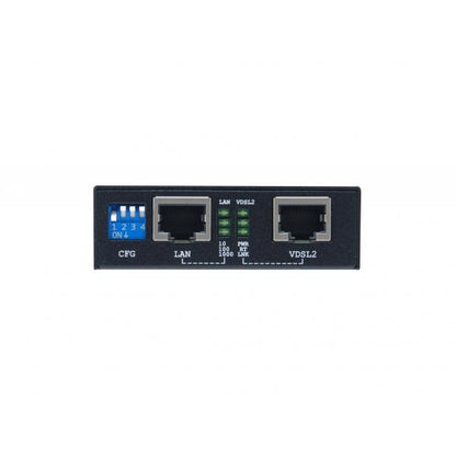 Level One 8-Port Fast Ethernet Switch-Plastic Case-Unshielded Port [FEU-0812]