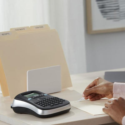 Dymo LabelManager 210D Desktop Label Maker - Qwerty Layout [S0784430]