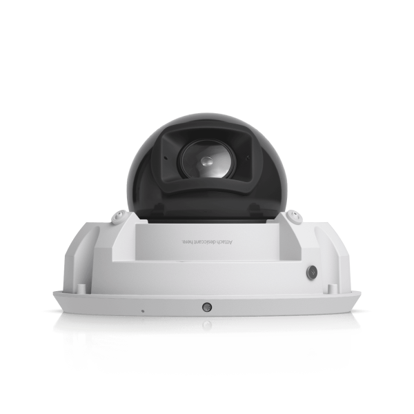 Ubiquiti - Telecamera PoE+ 4K resistente alle intemperie e agli atti vandalici con motore AI Multi-TOPS, zoom ottico 2,36x e ampio sensore CMOS da 1/1,2" per una nitidezza eccezionale in condizioni di [UVC-G6-Pro-Dome-W]