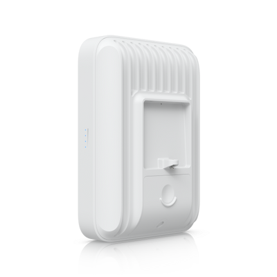 Ubiquiti - U5G-Max-Outdoor - Modem 5G (3,4 Gbps) ad alte prestazioni per console UniFi e Cloud Gateway, progettato per l'uso esterno con antenne direzionali, SIM remota e doppia SIM per un failover se [U5G-Max-Outdoor]
