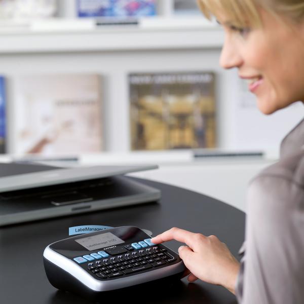 Dymo LabelManager 210D - Thermo Transfer - Qwertz - German Layout [S0784470]