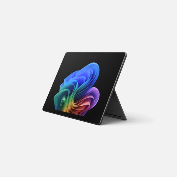 Microsoft Surface Pro 13" Snapdragon 512 GB 33 cm (13") 16 GB Wi-Fi 7 (802.11be) Windows 11 Pro Nero [EP2-61688]