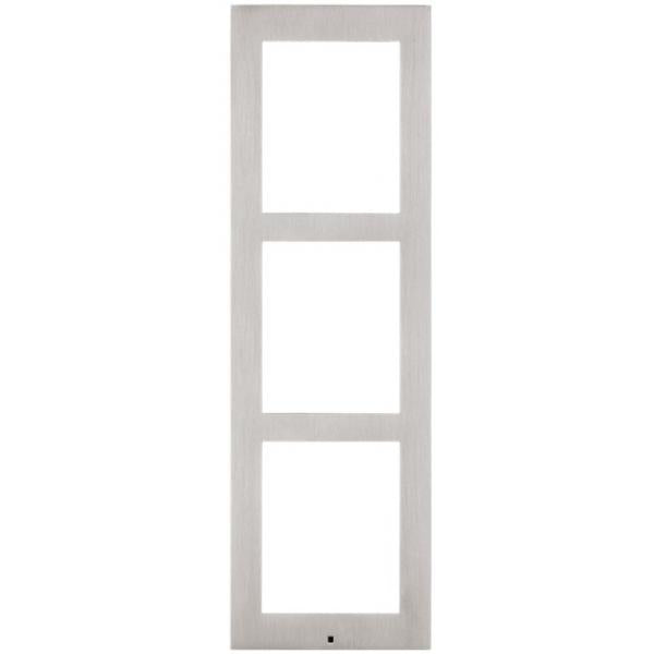 2N IP Verso cornice per installazione esterna per 3 moduli [9155023]
