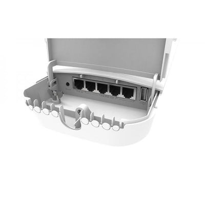 MikroTik, OmniTIK 5 PoE ac, OmniTIK 5 POE ac with 2 x 7.5dBi integrated 5GHz Omni antennas [RBOmniTikPG-5HacD]