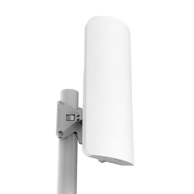 MikroTik, mANTBox 2 12s with 12dBi 120 degrees 2.4Ghz sector antenna, Dual Chain 802.11bgn wireless, 600MHz CPU, 64MB RAM, 1x Gigabit LAN, PSU, POE, pole mount, RouterOS L4 [RB911G-2HPnD-12S]