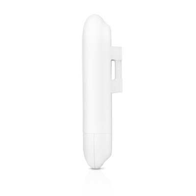 Ubiquiti - LOCO5AC-5 - Compact, UISP-ready WiFi radio with 5 GHz, 10+ km link range, 450+ Mbps throughput, Dedicated spectral analysis radio - 5 pack [LOCO5AC-5]