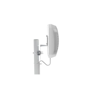 POYNTING - Cross Polarized LTE/5G Directional Antenna - 690-3800 MHz. - max. Gain: 11 dBi - 5M High Quality cable with SMA Connectors - IP65 - Wall & Pole mount (bracket included) [A-XPOL-0002-V3-01]