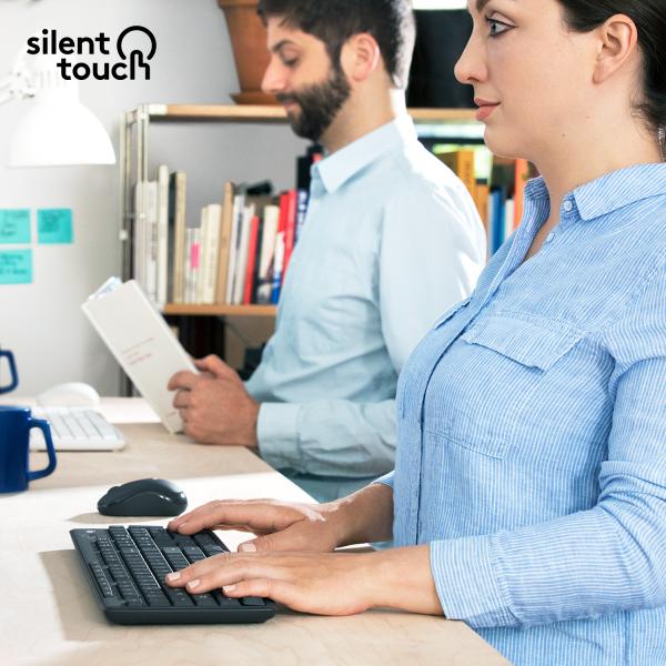 Logitech MK295 Silent Wireless Keyboard and Mouse Combo - QWERTY US [920-009800]