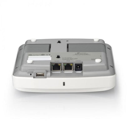 Ruckus Networks , Access Point R550 dual-band 802.11abgn/ac/ax with Multi-Gigabit Ethernet backhaul and onboard BLE/ZIgbee, 2x2:2 streams (2.4GHz/5GHz) OFDMA, MU-MIMO, BeamFlex+, dual ports, 802.3at P [901-R550-WW00]