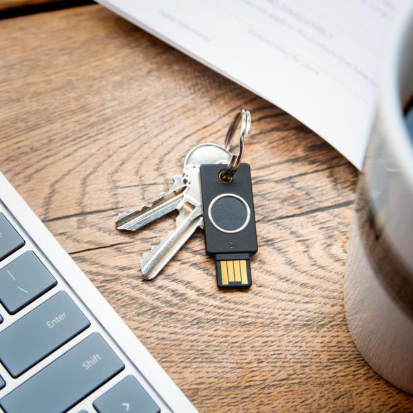 Yubico YubiKey Bio FIDO USB-A [5060408464168]