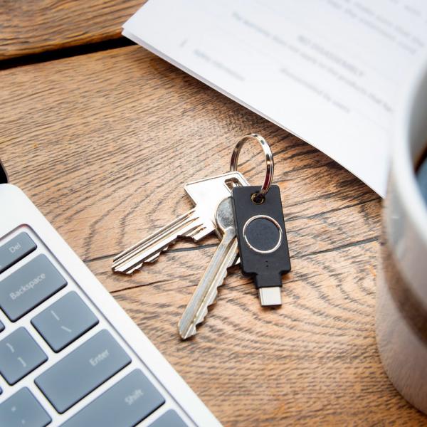 Yubico YubiKey C Bio FIDO USB-C [5060408464175]