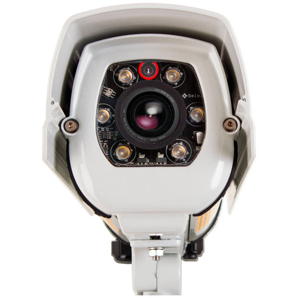 SELEA - Telecamera IP di lettura targhe con OCR a bordo per leggere a velocit ridotte (fino a 50 Km/h)- lente varifocale 5-55mm- alimentazione 220 Vac. - PROMO FINO AD ESAURIMENTO SCORTE [X-T504M]