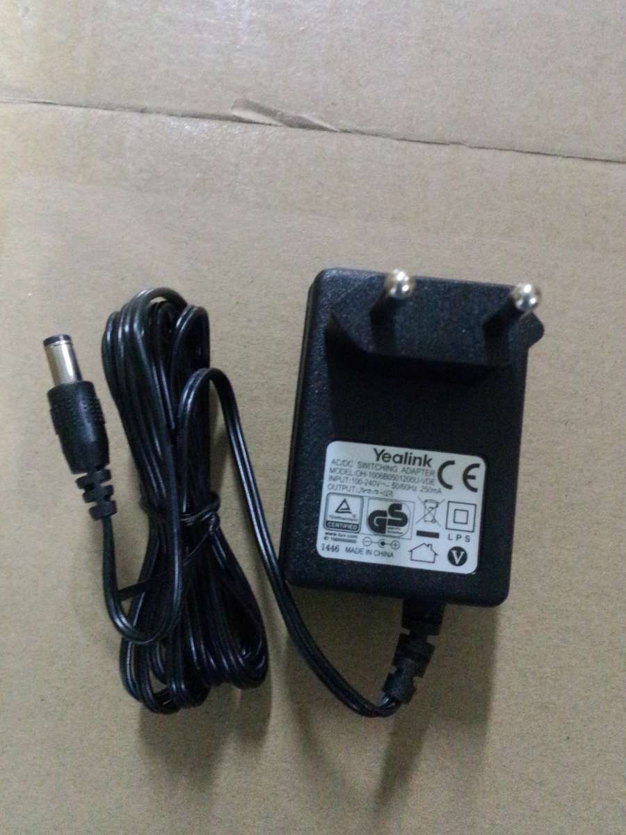 PD-T20T22T26T28-PHONE - Yealink Alimentatore 5V/1.2A per T20P, T22P, T26P, T27P/G, T28P, T41P/S, T42G/S/U, T43U, T53, T53W, T55A, W80DM, W80B, W90DM, W90B [PSU-5V/1.2A]