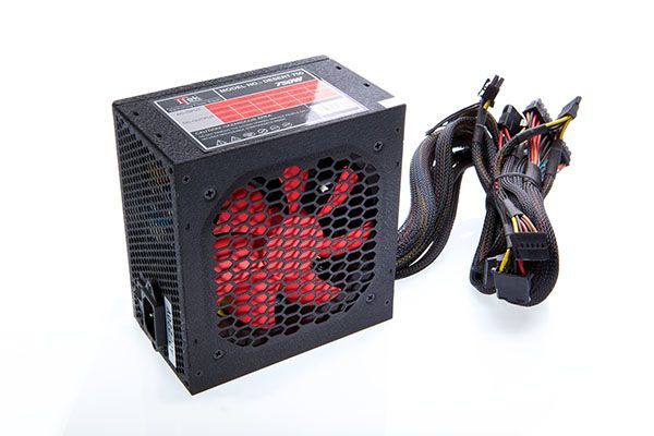 itek DESERT 750 alimentatore per computer 750 W 20+4 pin ATX ATX Nero, Rosso [ITPSD750]