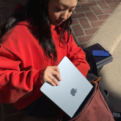 13-inch MacBook Air: Apple M4 chip with 10-core CPU and 10-core GPU, 24GB, 512GB SSD - Sky Blue [MC6V4T/A]