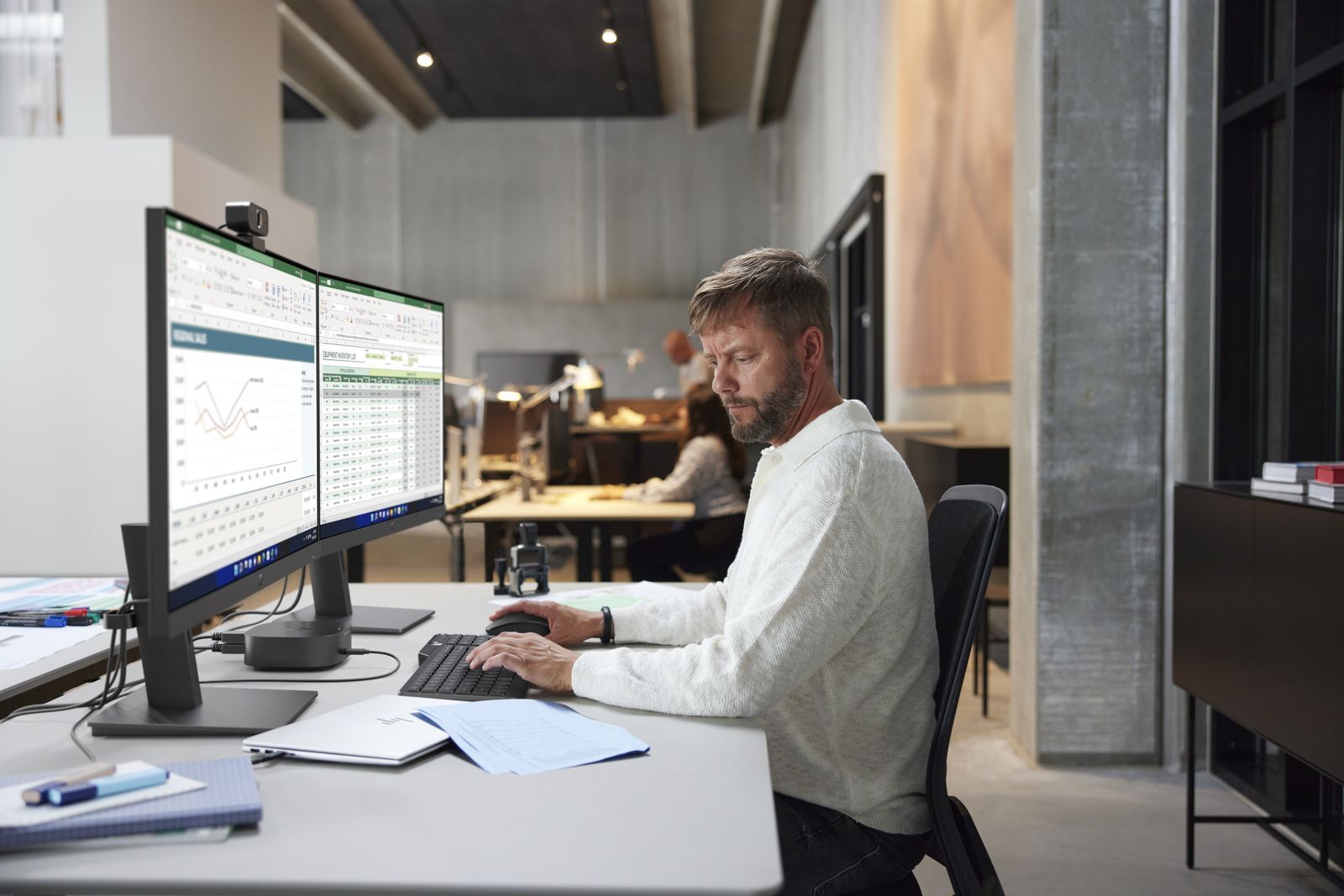 HP 327PH SERIES 3 PRO 27 FHD [B0CG8UT#ABB]