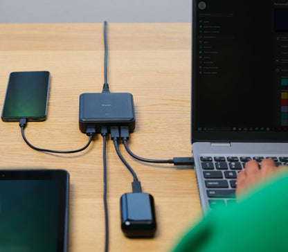 Trust Maxo Universale Nero AC Interno [25242]