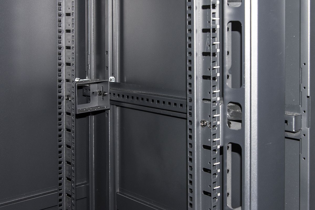 ARMADIO A PAVIMENTO SMONTATO FLOOR PRO 42U [FRA18016] - ITPartners