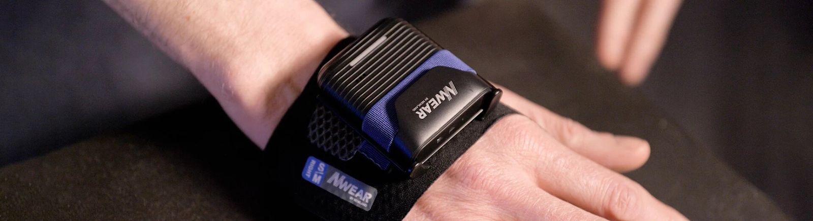 Newland WD2 Lettore di codici a barre indossabile 1D/2D CMOS Nero [WD2-BS50-SR]