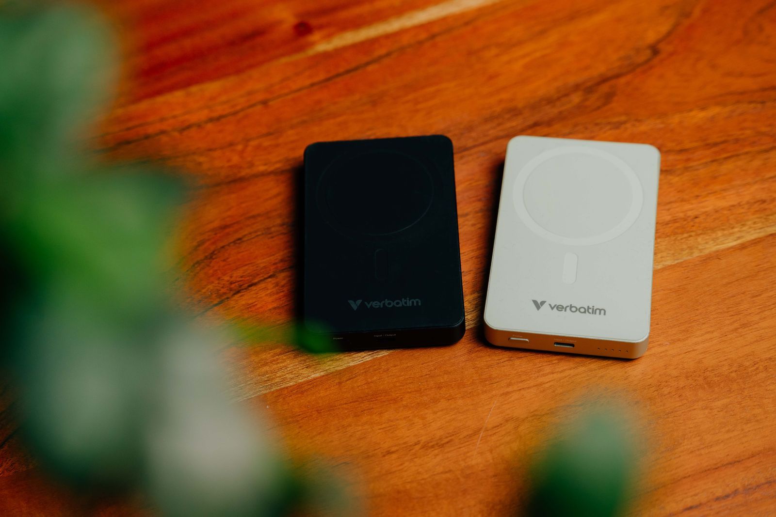 Verbatim Charge 'n' Go Essentials 10000 mAh Carica wireless Nero [32227]