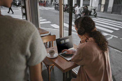 HP EliteBook 8 G1i 14 inch Notebook AI PC Wolf Pro Security Edition Intel Core Ultra 7 Computer portatile 35,6 cm (14") WUXGA 16 GB DDR5-SDRAM 512 GB SSD Wi-Fi 6E (802.11ax) [A37MLET#ABZ]