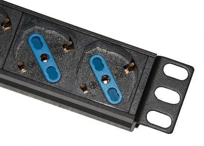 PDU 19 INGRESSO ITA 16A - 6 USCITE IT 10/16A [FRA18040]