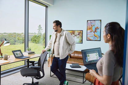 HP EliteBook Ultra G1i 14 inch Notebook Next Gen AI PC Wolf Pro Security Edition Intel Core Ultra 7 258V Computer portatile 35,6 cm (14") Touch screen 2.8K 32 GB Blu [B66V6AT#ABZ]