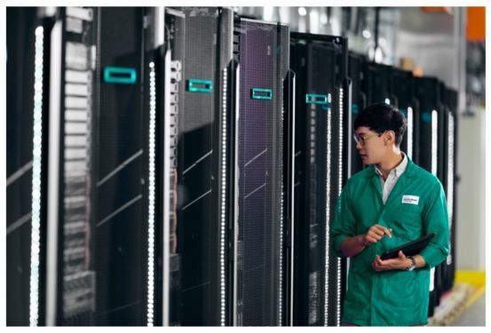 HPE Aruba Networking AP-POE-AFGE 1-Port GbE 802.3af 15.4W Midspan Injector [R6P68A]