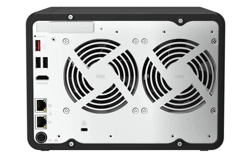 QNAP TS-664 NAS Tower Intel Celeron N5095 8 GB DDR4 0 TB QNAP QTS Nero [TS-664-8G]