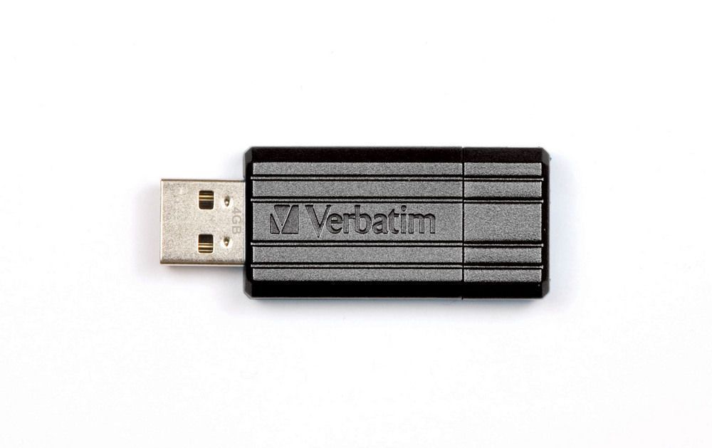 Verbatim PinStripe 4GB unità flash USB USB tipo A 2.0 Nero [49061]