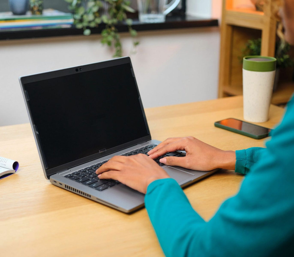 Trust Primo Filtro privacy per laptop da 14 - Nero [25194]