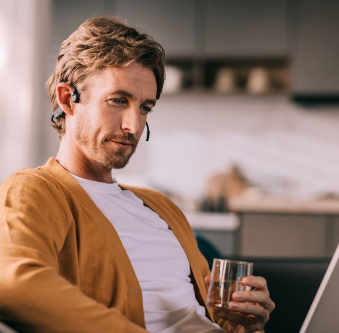 Shokz OpenComm UC Black Auricolare Wireless Portatile Musica e Chiamate USB tipo A Bluetooth Nero [C102-AA-BK]