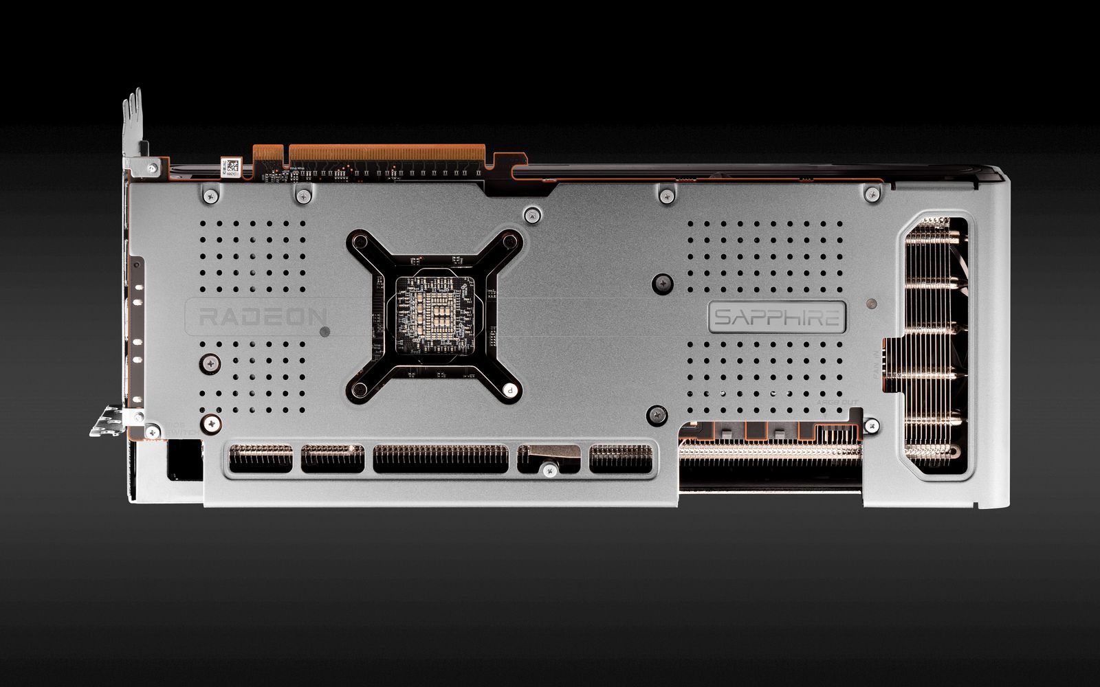 Sapphire NITRO+ Radeon RX 7700 XT AMD 12 GB GDDR6 [11335-02-20G]