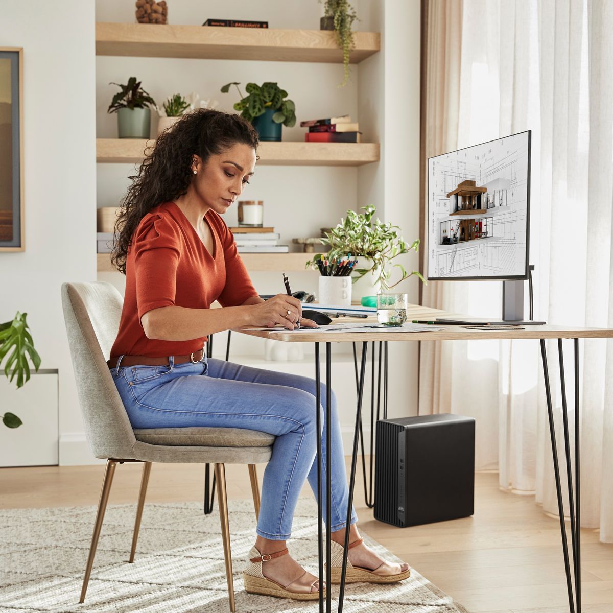 HP Elite Tower 800 G9 Intel Core i7 i7-14700 32 GB DDR5-SDRAM 1 TB SSD Windows 11 Pro PC Nero [99A40ET#ABZ]