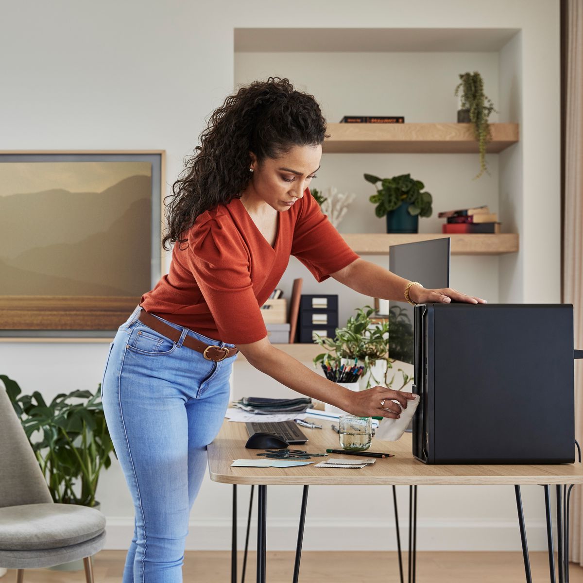 HP Elite Tower 800 G9 Intel Core i7 i7-14700 32 GB DDR5-SDRAM 1 TB SSD Windows 11 Pro PC Nero [99A40ET#ABZ]