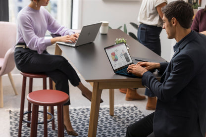 HP EliteBook X G1i 14 inch Notebook Next Gen AI PC Wolf Pro Security Edition Intel Core Ultra 7 258V Computer portatile 35,6 cm (14") WUXGA 32 GB 1 TB SSD Windows 11 Pro Blu [B66U7AT#ABZ]