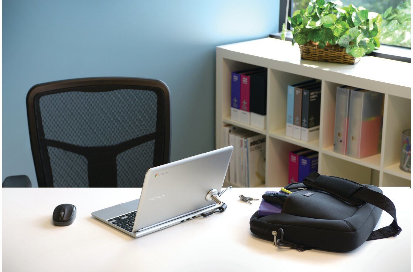 Kensington Kit adattatore dello slot di sicurezza per Ultrabook [K64995WW]